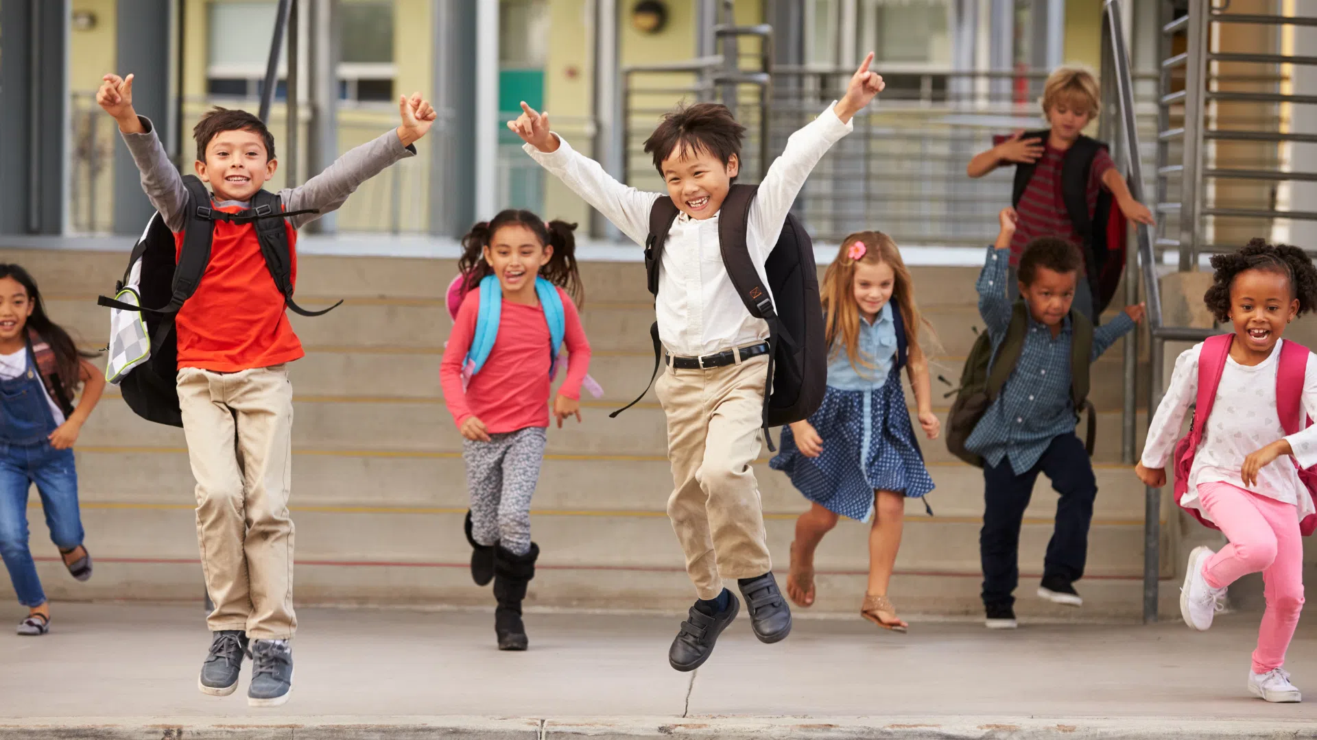 Une sortie de groupe favorisant la cohésion et le plaisir des enfants Une sortie de groupe favorisant la cohésion et le plaisir des enfants.