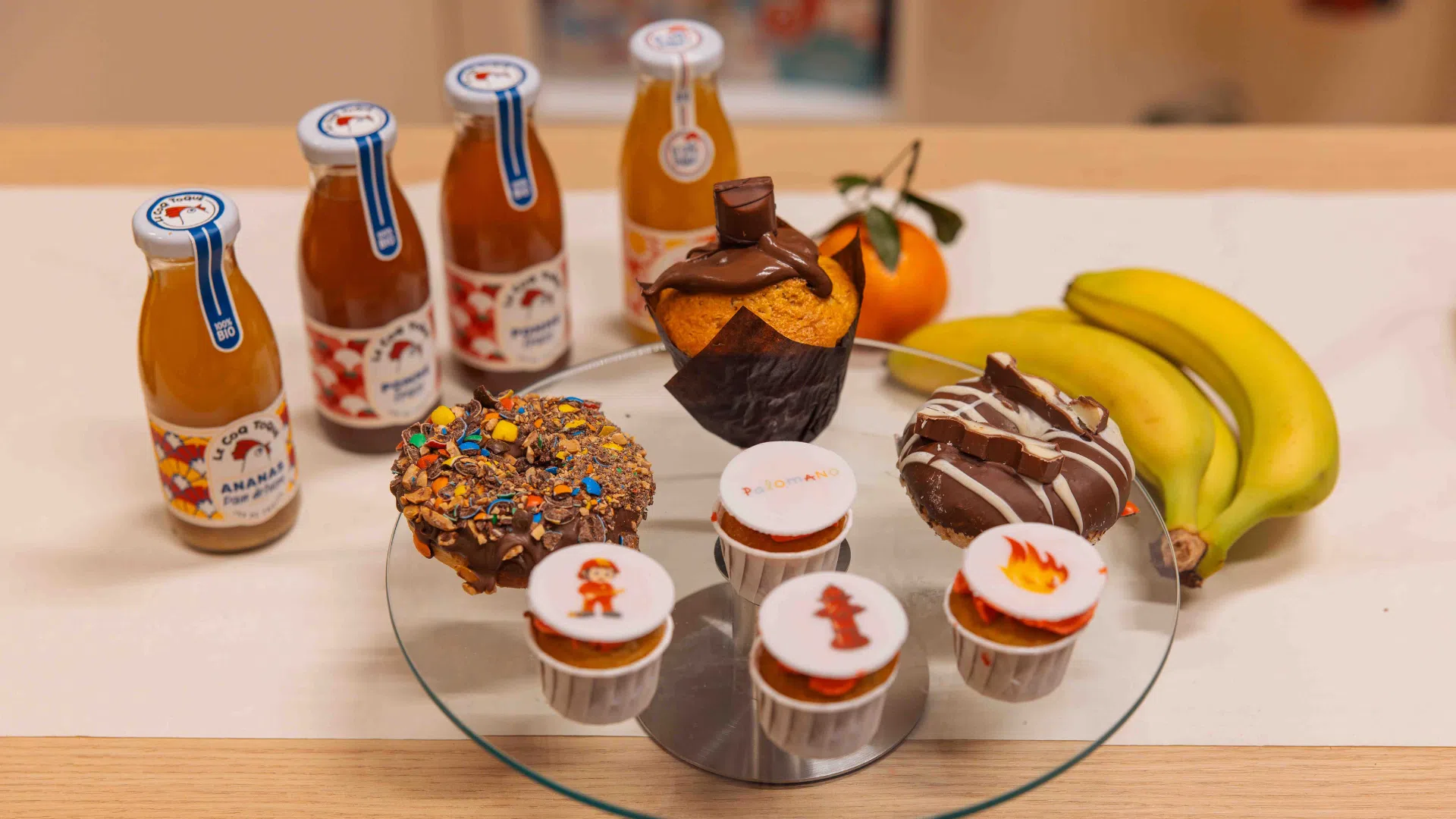 Exemple de gourmandises et boissons pour un goûter d’anniversaire enfant chez Palomano.