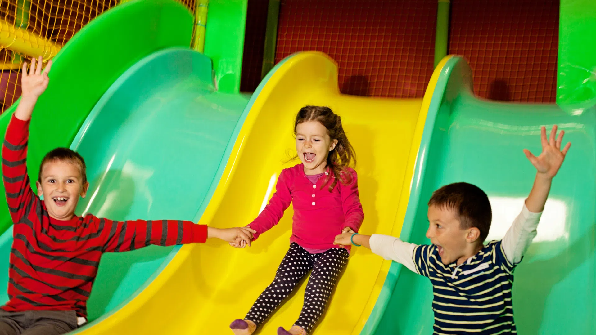 Parc indoor pour enfants Un espace de jeux intérieur adapté aux enfants.